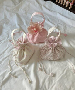 Túi xách nữ thời trang Daisy Pale thanh lịch, giá rẻ dành cho các bạn nữ